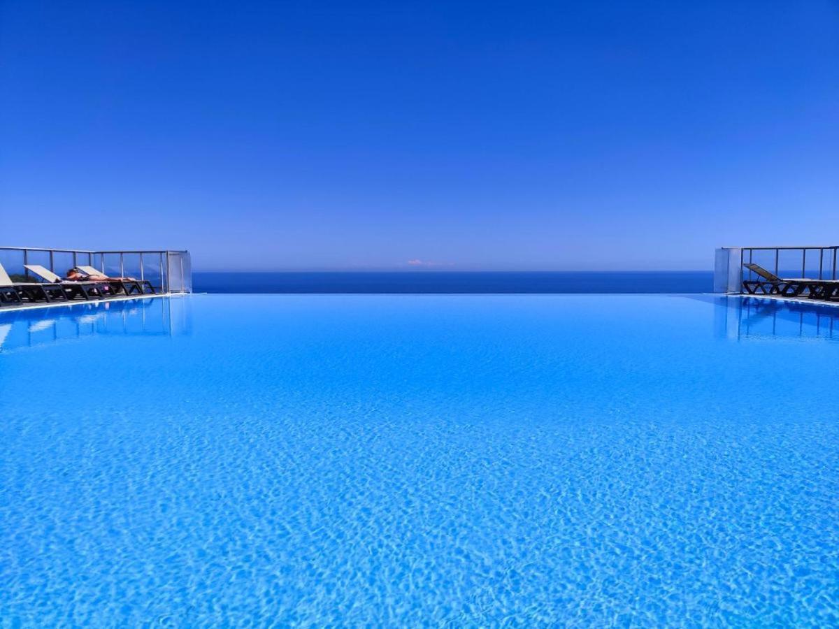 Luxueux Appartement - Vue Mer - Piscine - Free Parking - Monaco Cap-d'Ail Luaran gambar